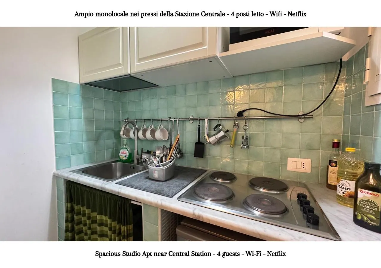 Metro Garibaldi - Loft Con Wifi E 4 Posti Letto Presso La Stazione Centrale Di Napoli Italien