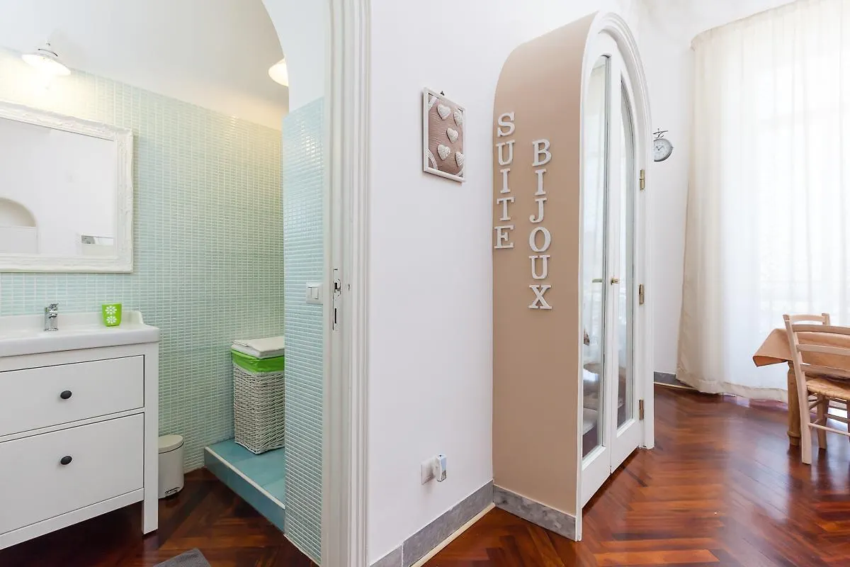 Appartamento Metro Garibaldi - Loft Con Wifi E 4 Posti Letto Presso La Stazione Centrale Di Napoli