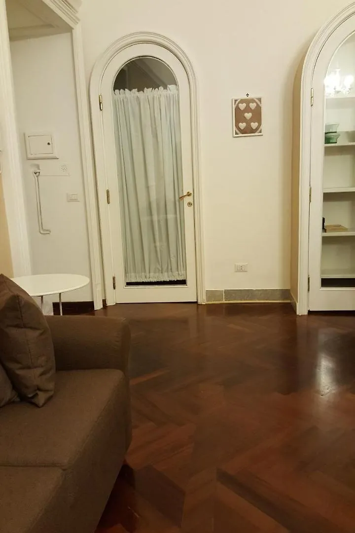 Metro Garibaldi - Loft Con Wifi E 4 Posti Letto Presso La Stazione Centrale Di Napoli Apartment